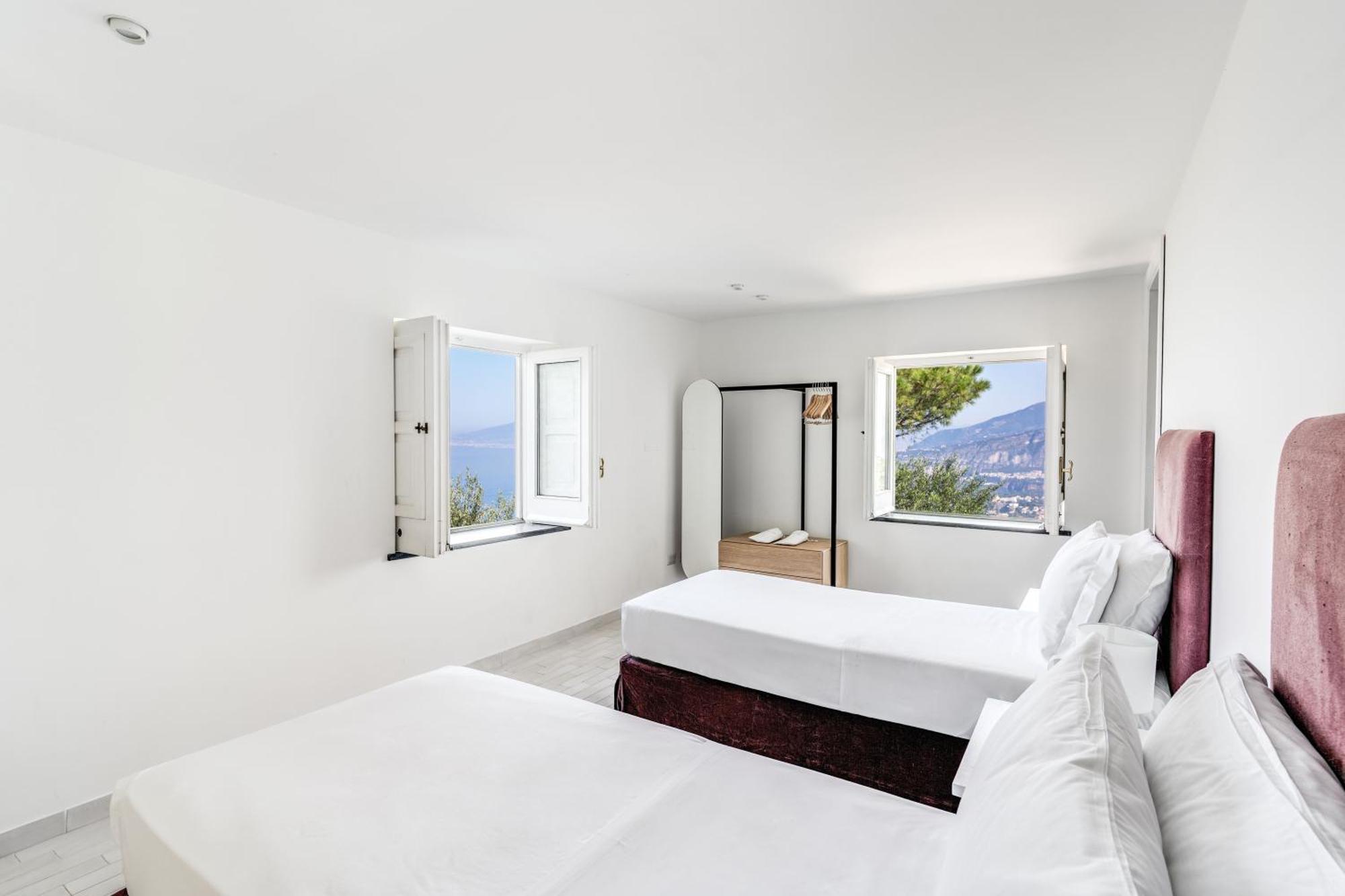 Giulia Amazing With Pool, Patio, Bbq&sea Views Villa *